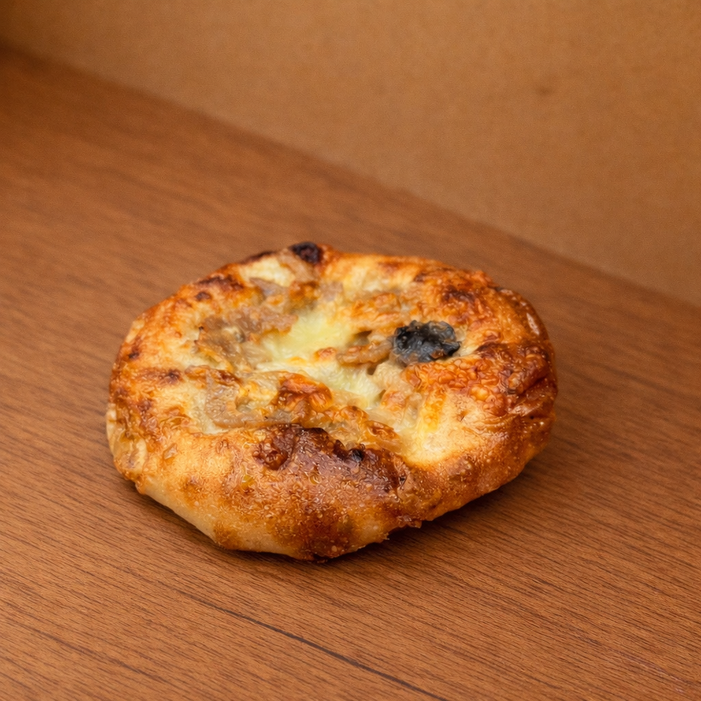 1.しめじとれんこんの塩パン¥ 292 tax in